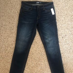 Woman’s Old Navy Super Skinny Rockstar Jeans